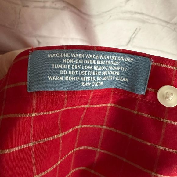 Jos. A. Bank Red & Tan Plaid Short-sleeve Button Down Shirt, Large, Pre-owned - Picture 7 of 7